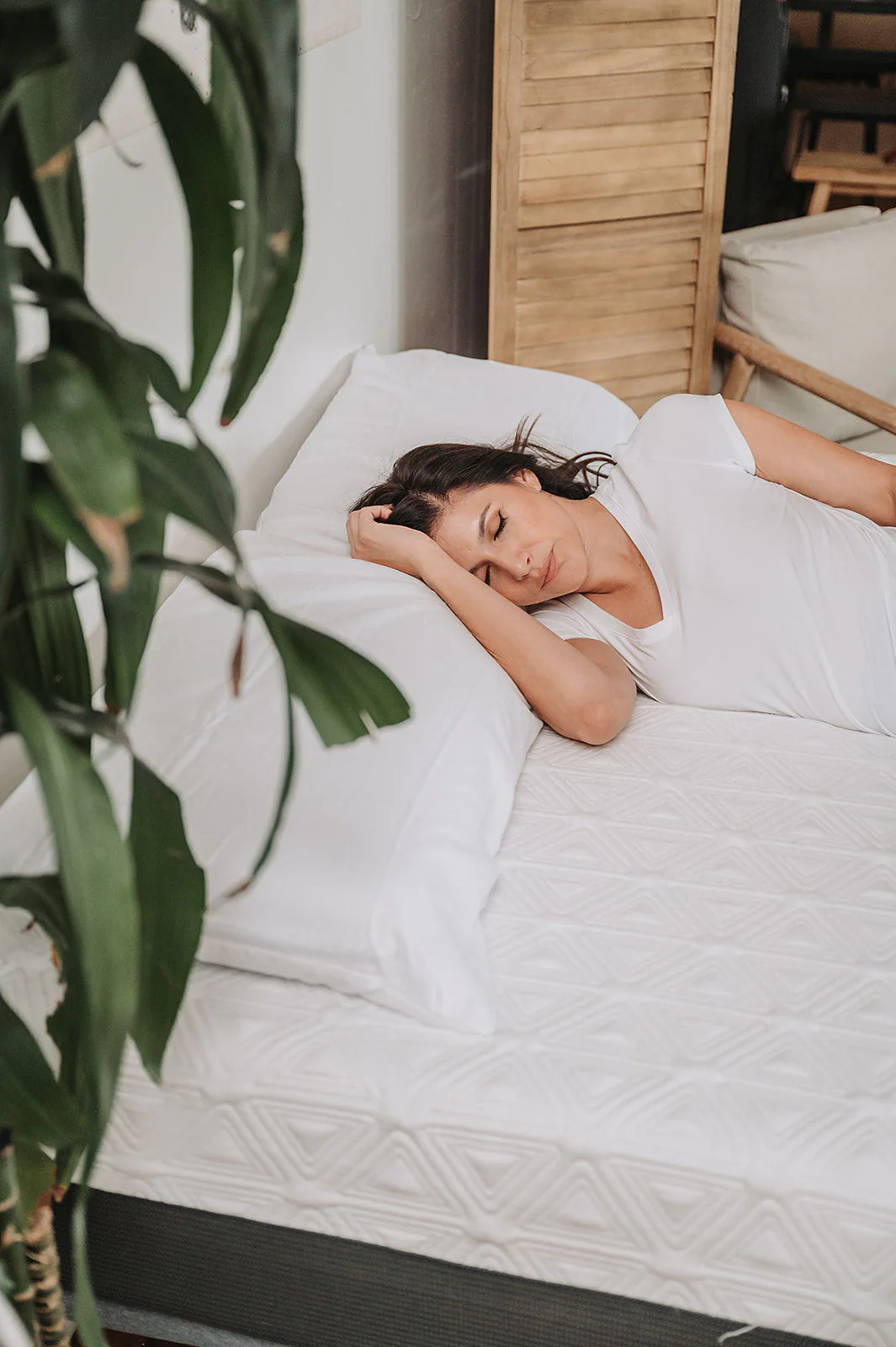 8" Gel Memory Foam Mattress - Image 2