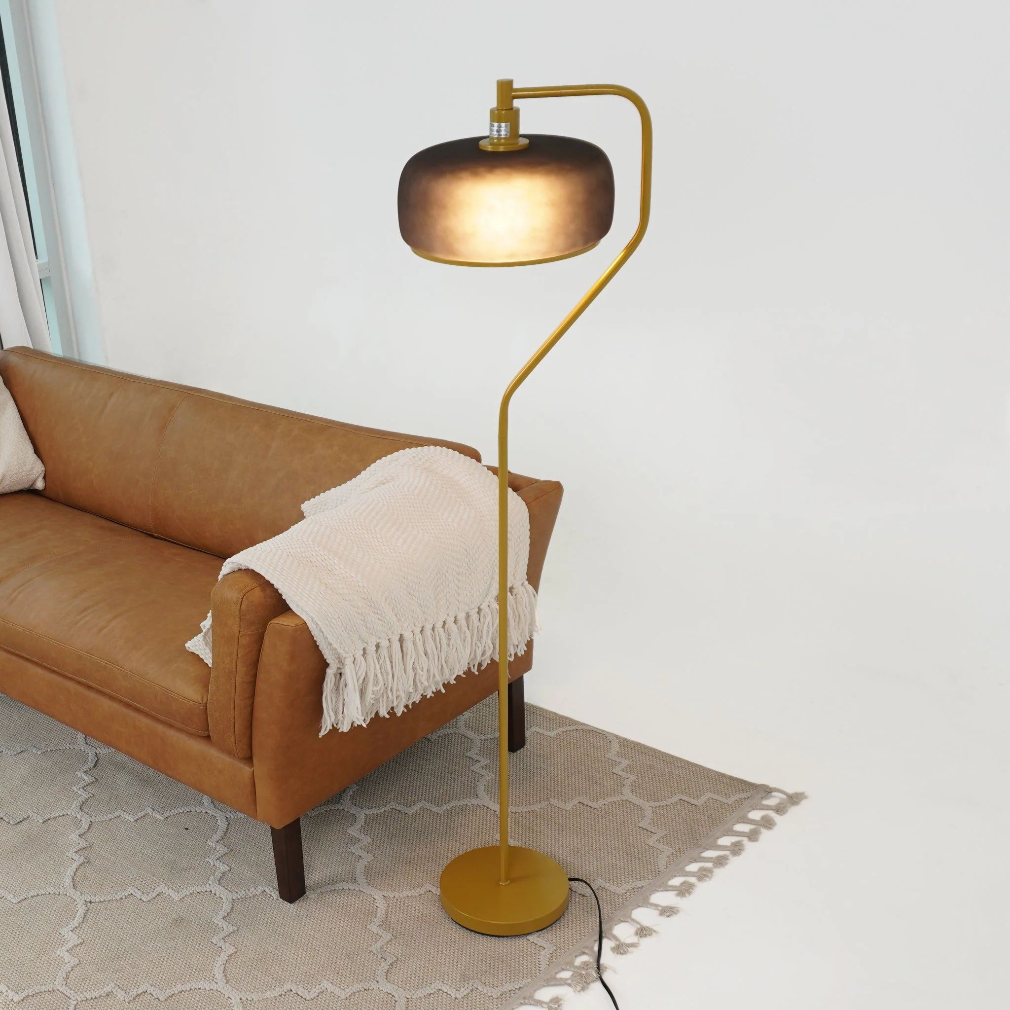 Astris - Floor Lamp, 110 - 120V - Gold - Image 4