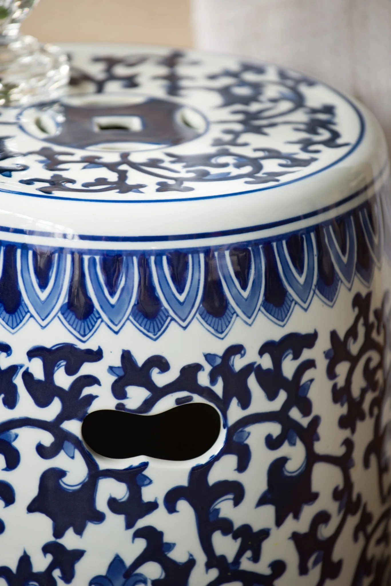 Ceramic Garden Stool, Small Side Tabel - White / Blue - Image 2