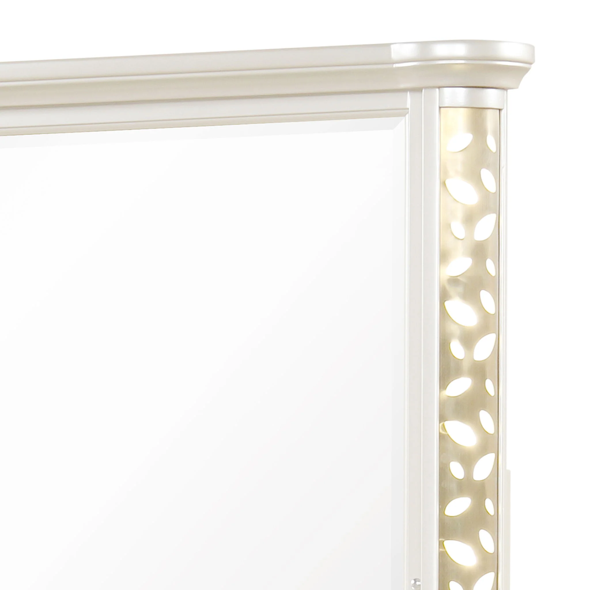 Cinderella - Bedroom Mirror With LED Frame Lighting (Dresser Not Included) - Beige - Image 3