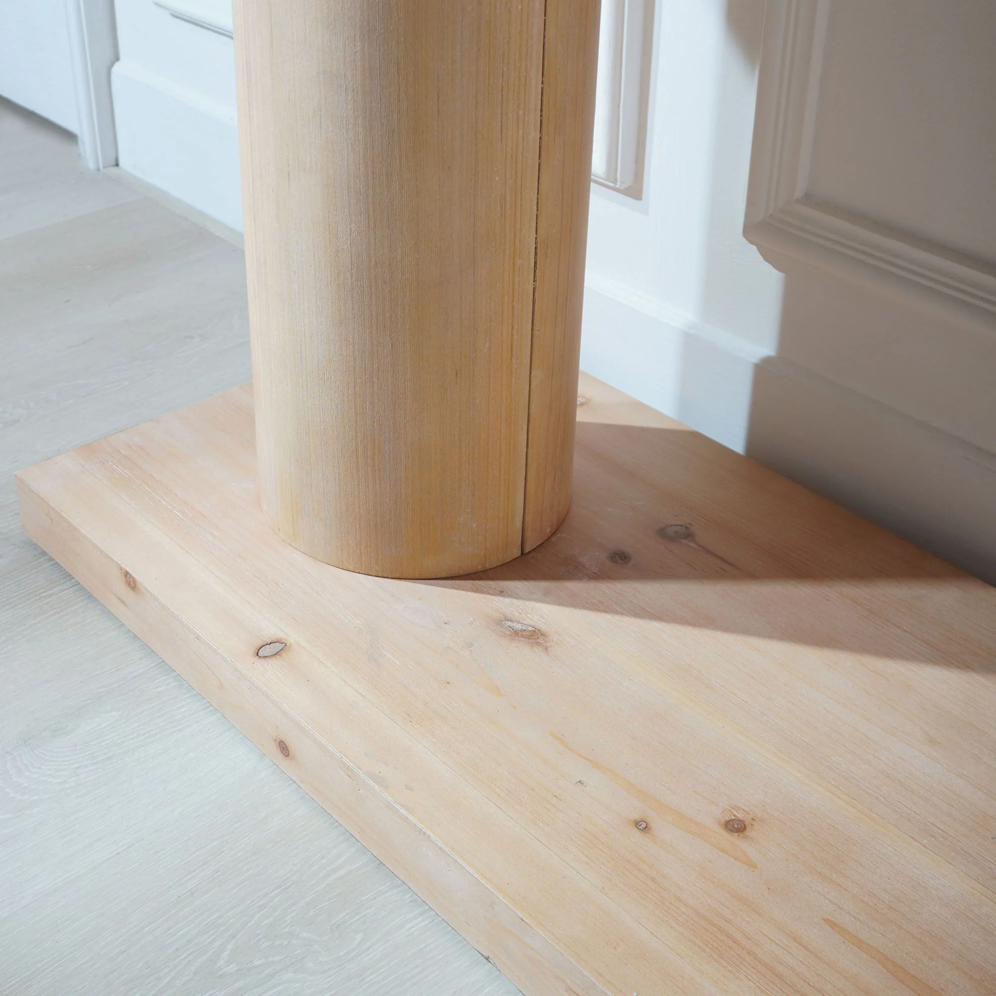 Double Cylinder Base Console Table For Living Room - Multi - Image 3