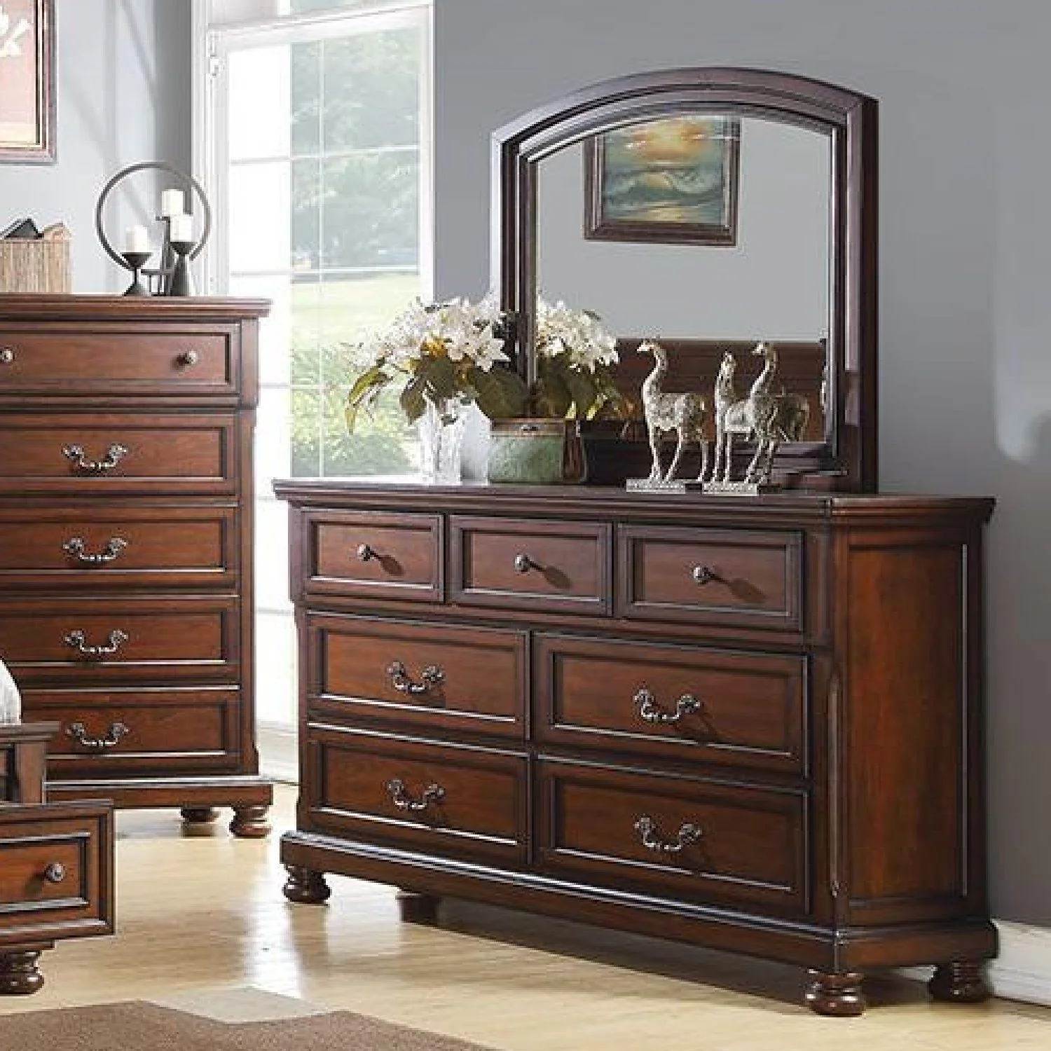 Dresser With 3 Small & 4 Large Drawers, Round Knobs, Bedroom Furniture - Cherry - Image 7