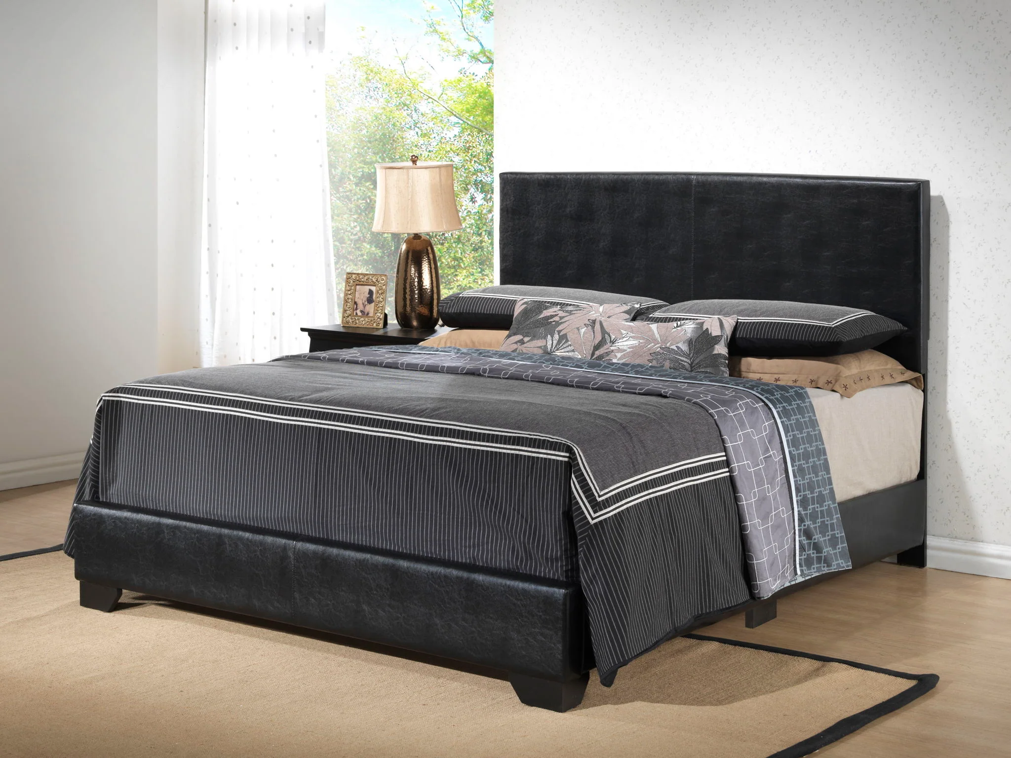 Elegant Platform Bed For Relaxed Spaces - Image 7