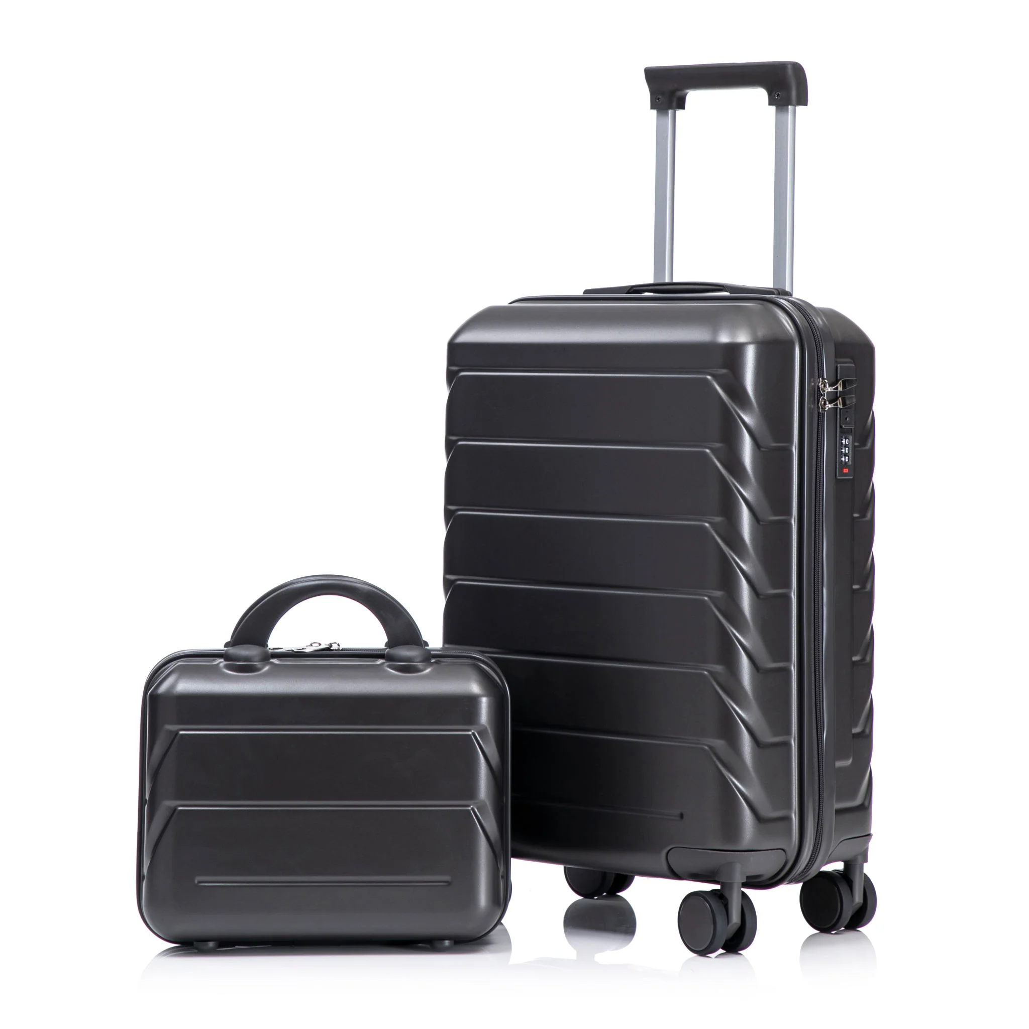 Spinner Luggage Set With Combination Lock - Image 10