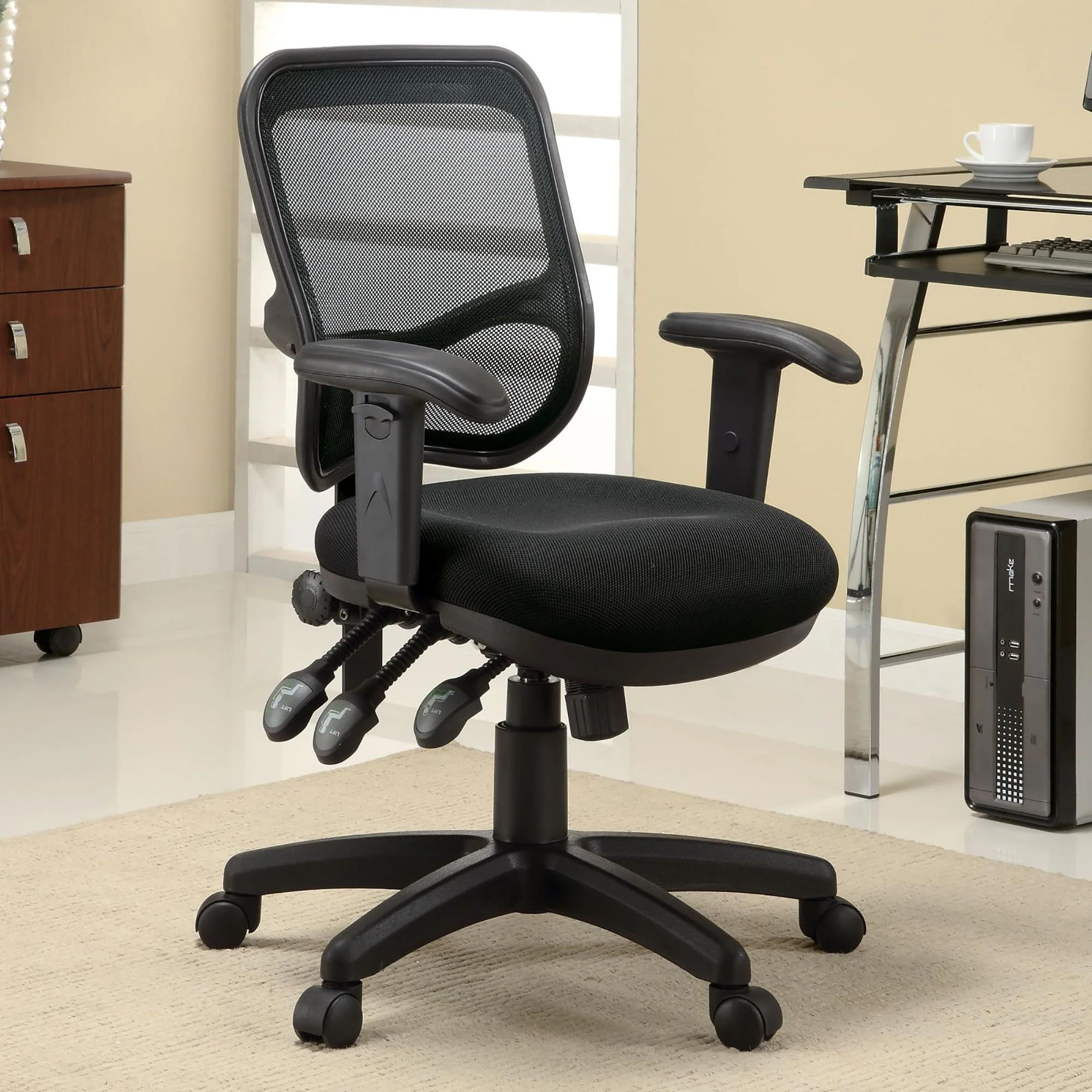 Swivel Office Chair Armrests Ergonomic Design, Adjustable Height And Tilt - Black - Image 3